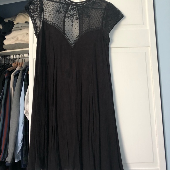 BLACK Kimchi Blue Lace Dress - Picture 2 of 5